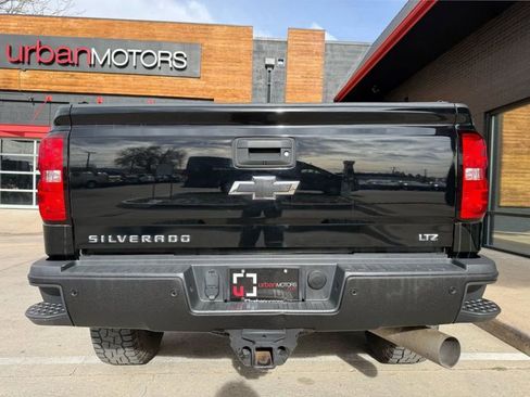Used 2019 Chevrolet Silverado 2500 LTZ w/ Duramax Plus Package image 17