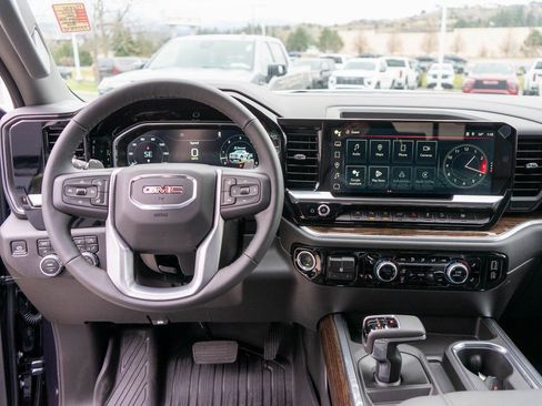 New 2026 GMC Sierra 1500 Elevation w/ Elevation Premium Package image 13