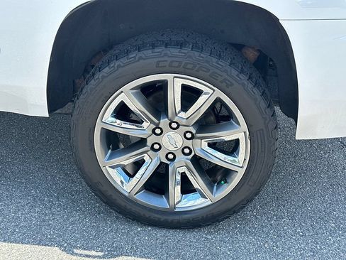 Used 2019 Chevrolet Tahoe Premier AWD/4WD image 20