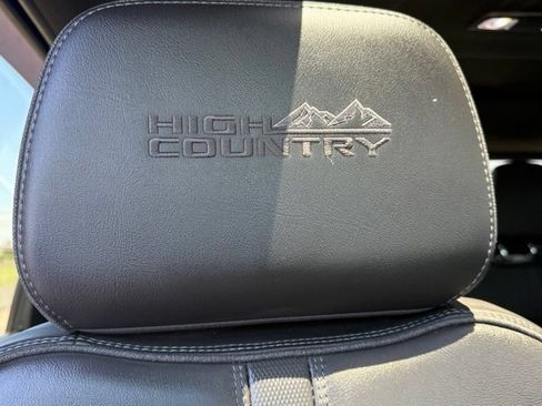 Used 2020 Chevrolet Silverado 2500 High Country w/ Z71 Off-Road Package AWD/4WD image 28