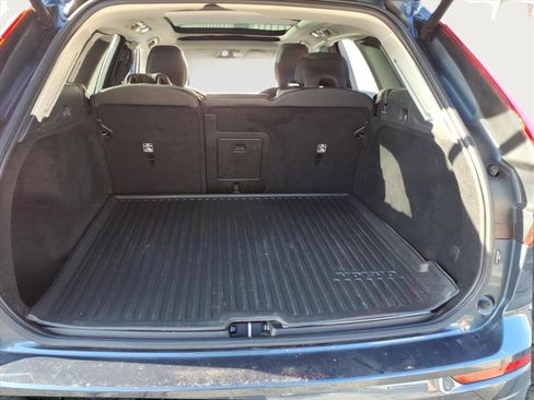 Used 2023 Volvo XC60 B5 Plus w/ Climate Package image 14