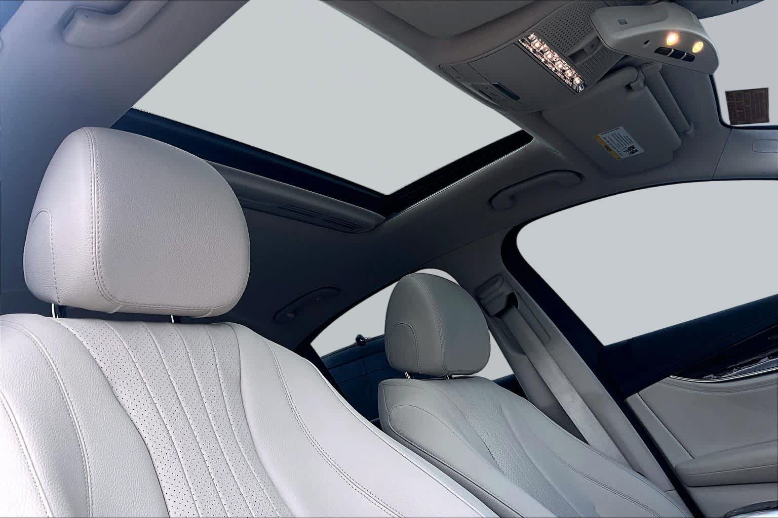 Used 2018 Mercedes-Benz E 300 image 14