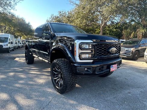 New 2025 Ford F350 Lariat w/ Lariat Ultimate Package AWD/4WD image 2