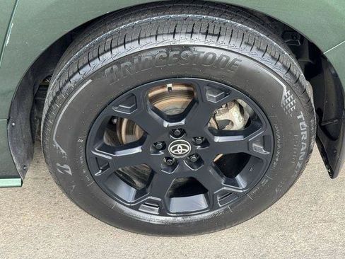 Certified 2025 Toyota Sienna XLE Woodland Edition AWD/4WD image 7