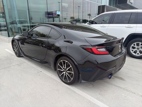 Used 2023 Toyota GR86 image 7