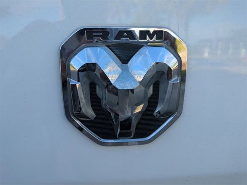 Used 2023 RAM ProMaster 2500 image 13