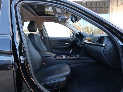 Used 2014 BMW 335i xDrive Sedan image 30