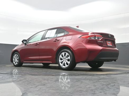 Used 2024 Toyota Corolla LE image 28