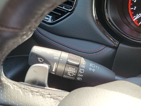 Used 2023 Dodge Durango R/T RWD image 16