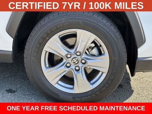 Used 2025 Toyota RAV4 XLE AWD/4WD image 7