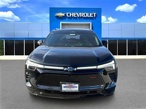 New 2025 Chevrolet Blazer EV RS image 8