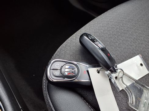 New 2026 Buick Encore GX Preferred FWD image 9