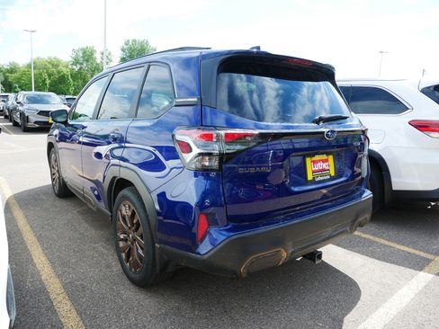 Used 2025 Subaru Forester Sport AWD/4WD image 4