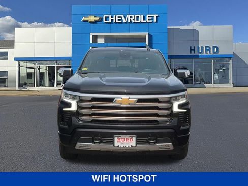 Certified 2022 Chevrolet Silverado 1500 High Country w/ High Country Premium Package AWD/4WD image 10