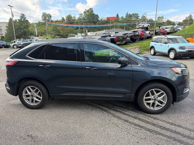 Used 2024 Ford Edge SEL w/ Convenience Package AWD/4WD image 9