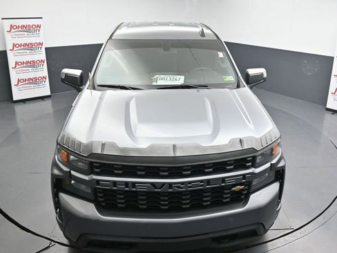 Used 2021 Chevrolet Silverado 1500 Custom AWD/4WD image 11
