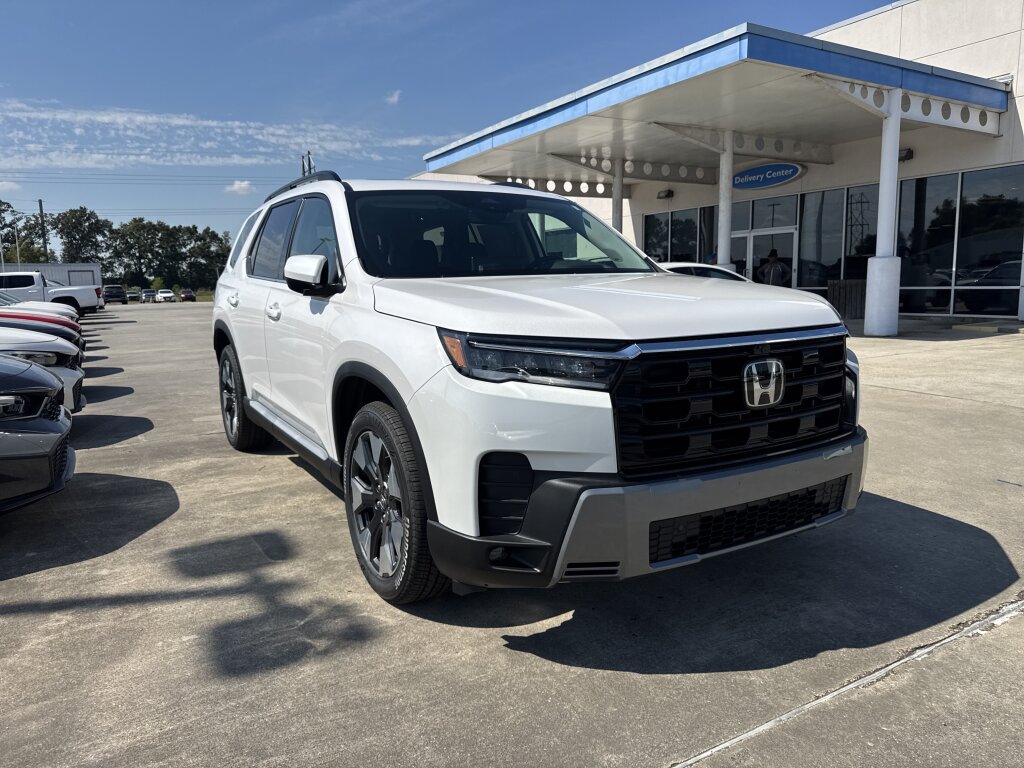 New 2026 Honda Pilot Elite image 3
