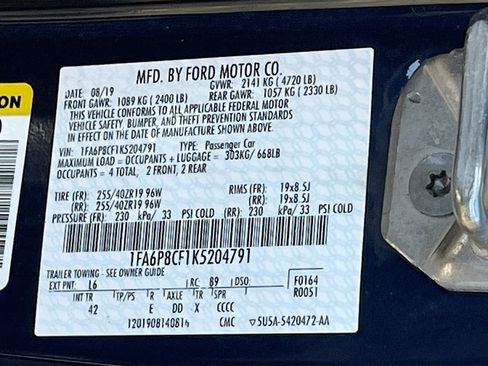 Used 2019 Ford Mustang GT Premium w/ Black Accent Package RWD image 27