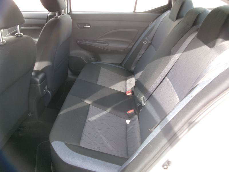 Used 2025 Nissan Versa SV FWD image 10