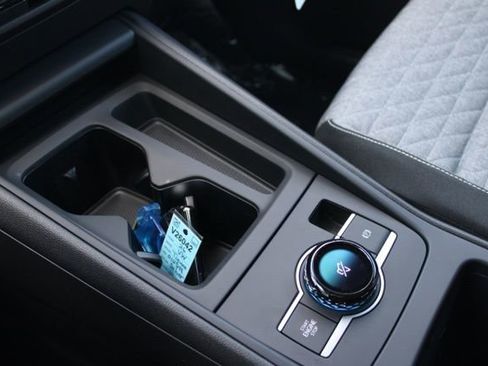 New 2026 Volkswagen Tiguan S image 25