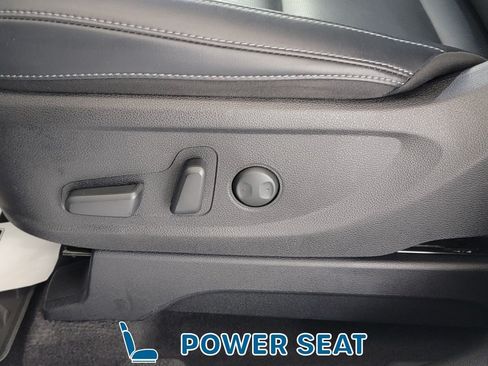 Used 2024 Kia Telluride S w/ S Sunroof Package FWD image 14
