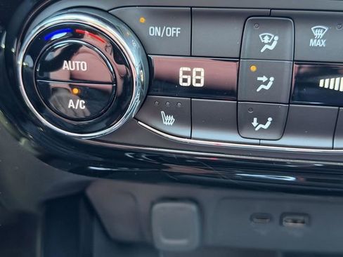 New 2026 Chevrolet Trax LT image 81