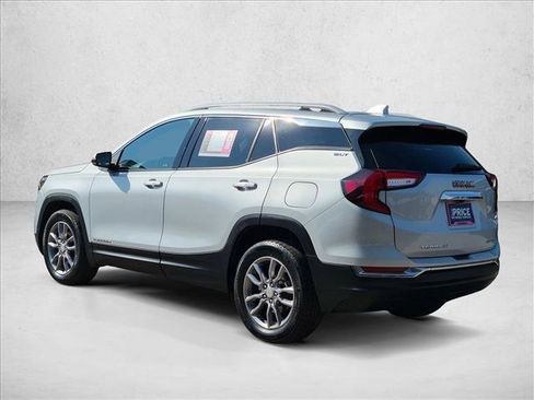 Used 2022 GMC Terrain SLT AWD/4WD image 7