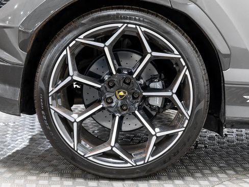 Used 2023 Lamborghini Urus Performante image 57