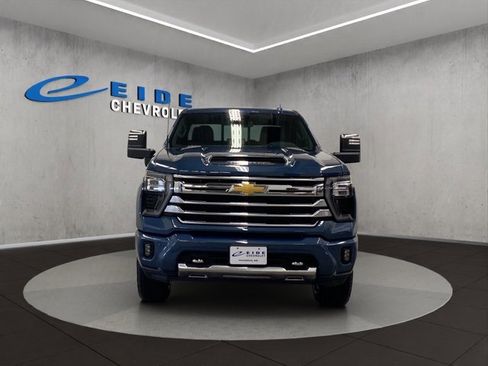 New 2026 Chevrolet Silverado 2500 High Country w/ Z71 Off-Road Package image 8