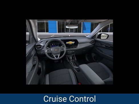 New 2026 Chevrolet TrailBlazer LT w/ Convenience Package FWD image 17