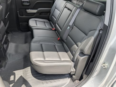 Used 2018 Chevrolet Silverado 1500 LT w/ All Star Edition AWD/4WD image 17