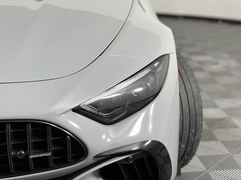 Certified 2022 Mercedes-Benz SL 63 AMG 4MATIC image 8