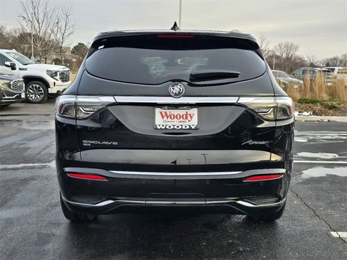 Certified 2023 Buick Enclave Avenir w/ Avenir Technology Package image 7