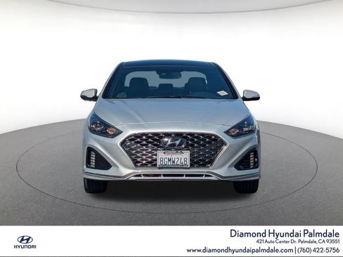 Used 2018 Hyundai Sonata Limited FWD image 2