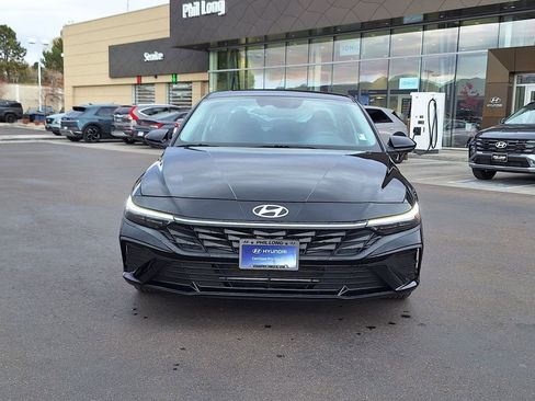 Used 2024 Hyundai Elantra SEL image 8