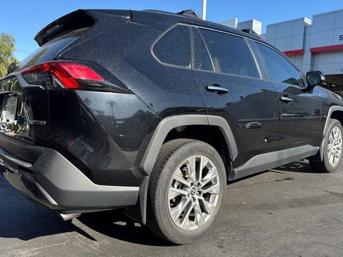 Certified 2025 Toyota RAV4 Limited FWD image 5