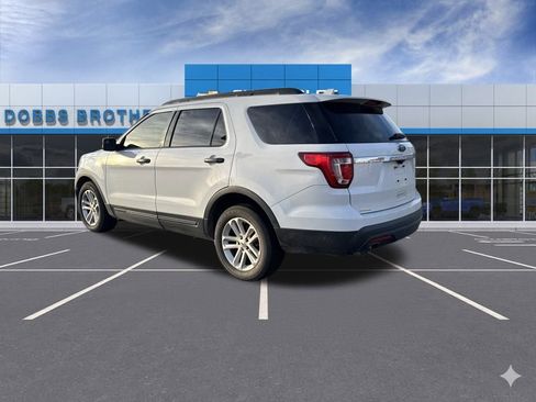 Used 2017 Ford Explorer FWD image 5