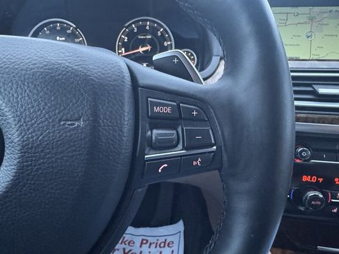 Used 2014 BMW 750Li xDrive image 9