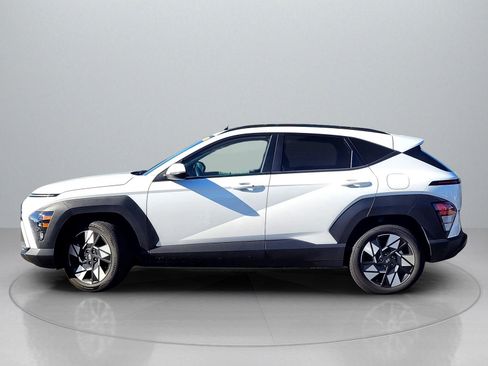 Certified 2025 Hyundai Kona SEL image 4