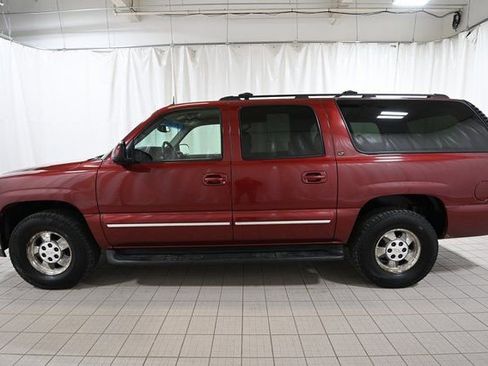 Used 2003 Chevrolet Suburban LT w/ LT Preferred Equipment Group image 9