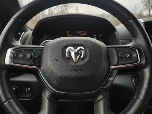 Used 2024 RAM 1500 Laramie image 28