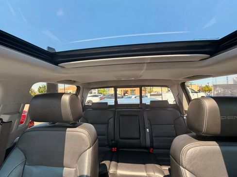 Used 2017 GMC Sierra 1500 Denali w/ Denali Ultimate Package AWD/4WD image 22