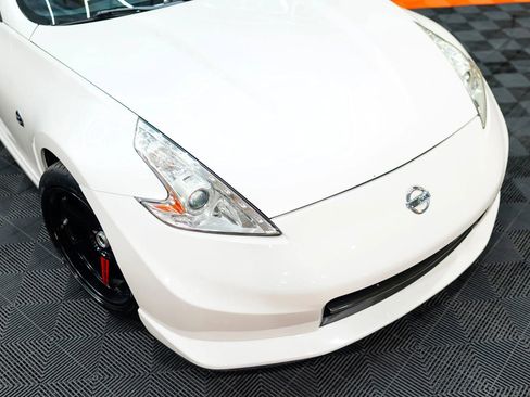 Used 2013 Nissan 370Z NISMO w/ Bose Pkg image 5