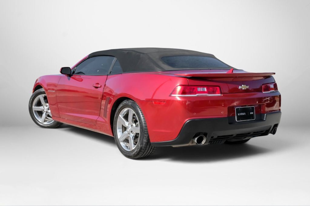 Used 2015 Chevrolet Camaro LT RWD image 14