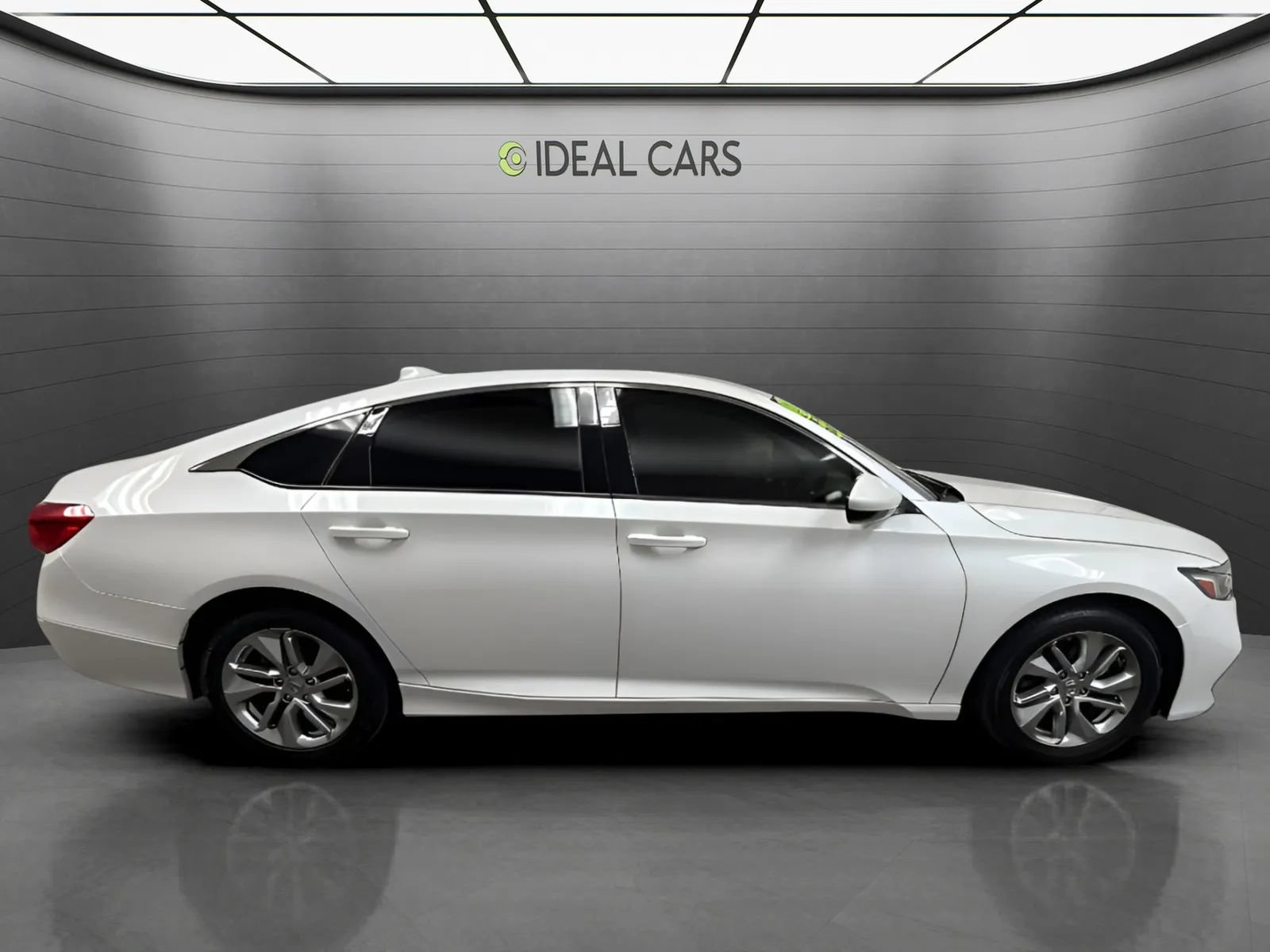 Used 2019 Honda Accord LX image 4