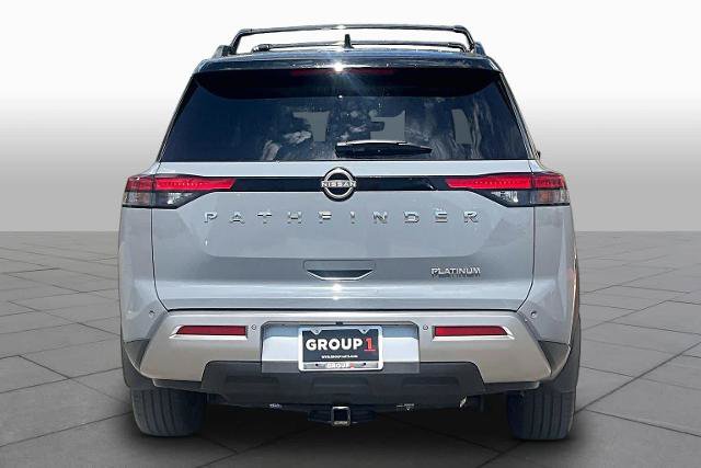 Used 2023 Nissan Pathfinder Platinum FWD image 5