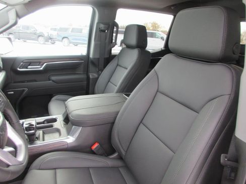 New 2026 GMC Sierra 1500 SLT w/ SLT Premium Plus Package AWD/4WD image 14