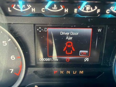 Used 2019 Ford F150 XLT w/ Equipment Group 302A Luxury AWD/4WD image 11