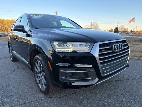Used 2017 Audi Q7 2.0T Premium Plus w/ Premium Plus Package image 2