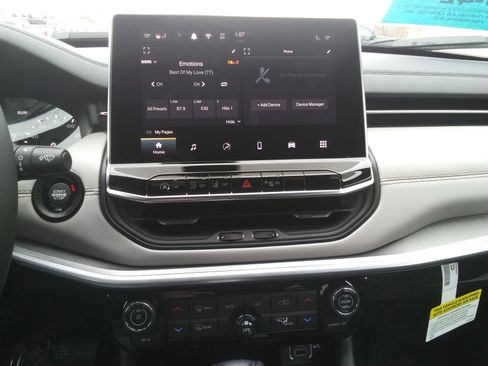 New 2026 Jeep Compass Limited AWD/4WD image 23